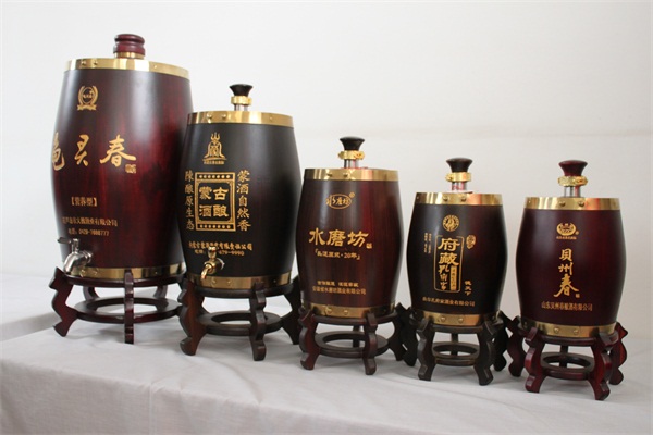 不銹鋼內(nèi)膽實(shí)木酒桶